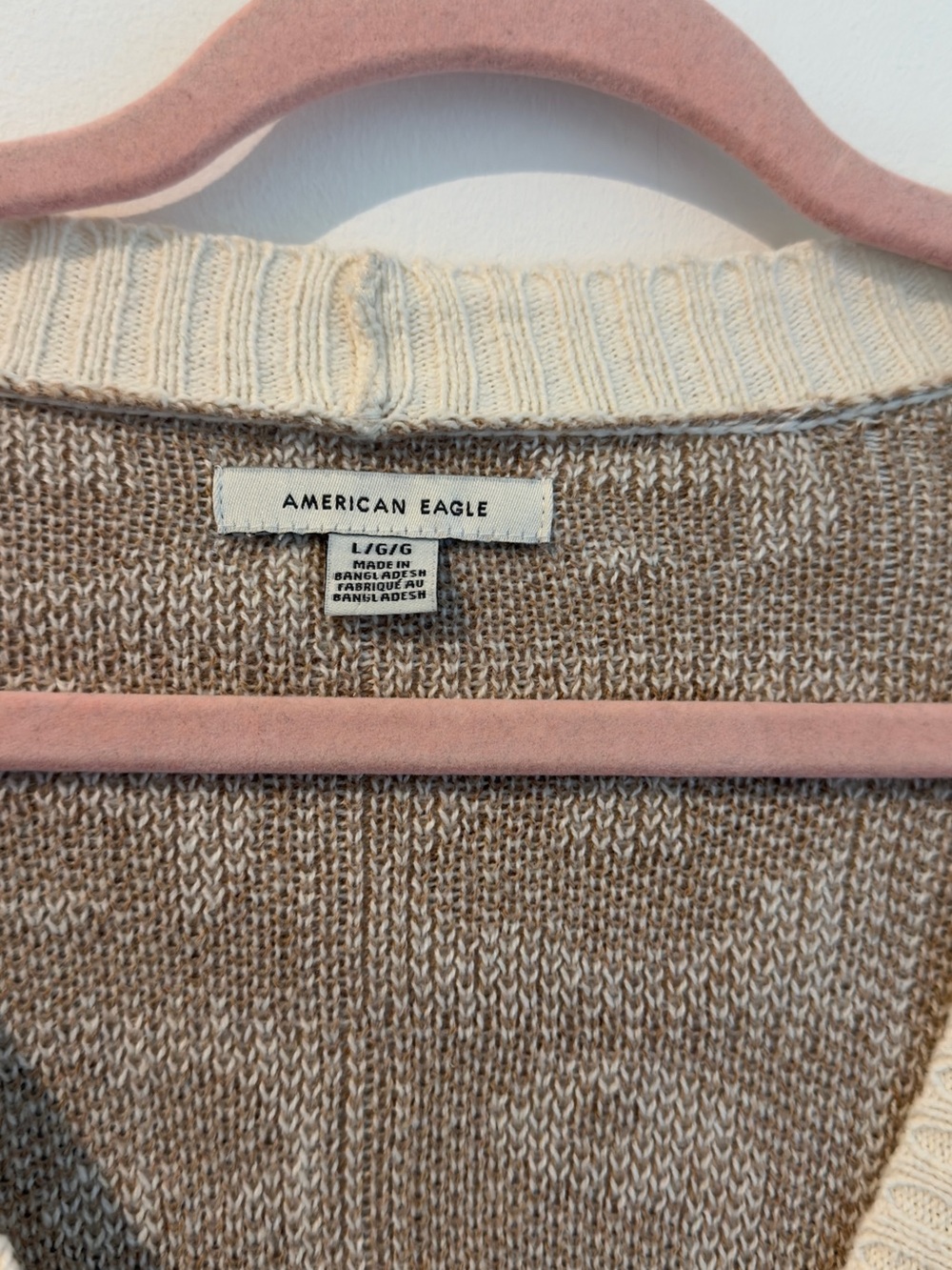 American Eagle Outfitters Beige Floral Cropped Cardigan - Picture 8 of 8